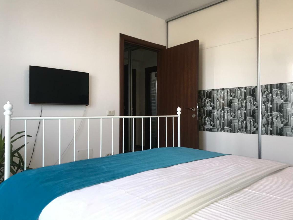 Pipera Lake View By Acme Rent Букурещ Екстериор снимка